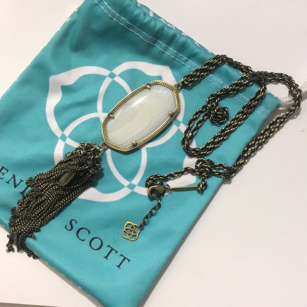 Kendra Scott Necklace